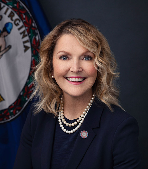 Photo de la secrétaire Caren Merrick